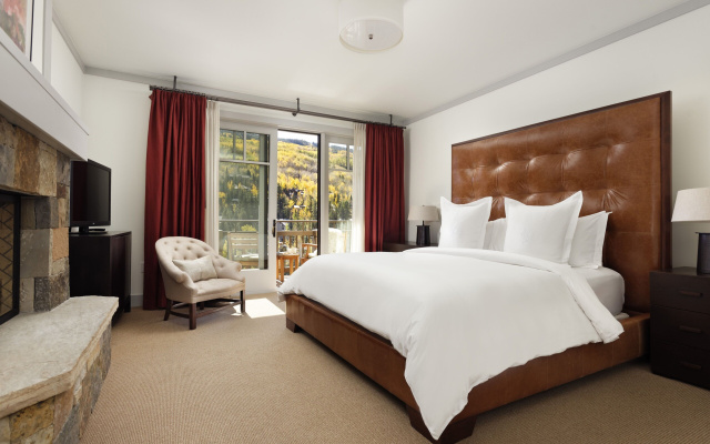 6 Bedrooms Windows Residence