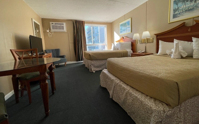 Triple room
