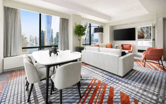 M Social Suite