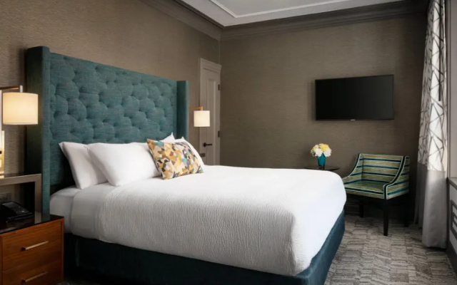 Deluxe Double Suite