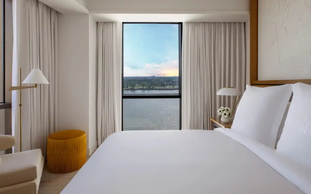 1 Bedroom Suite with river view