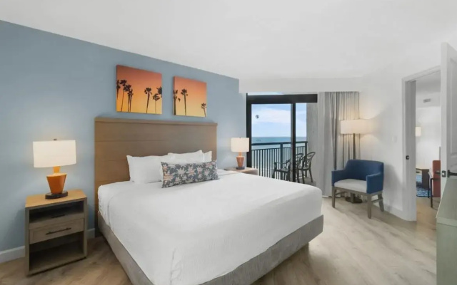 2 Bedrooms North Tower Deluxe Condo with ocean view