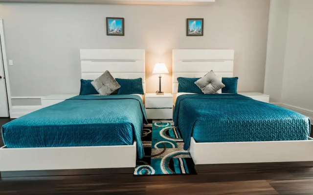 Standard Twin room with lake view