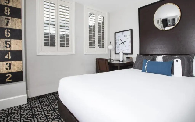 Deluxe High Floor Double room