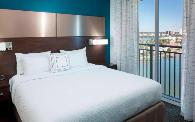 1 Bedroom Double Suite