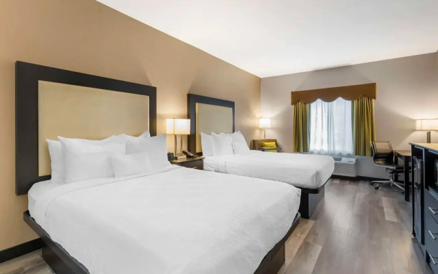 Quadruple room