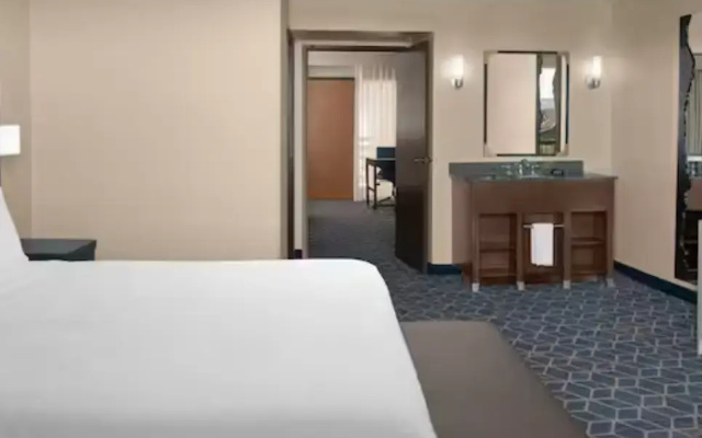 2 Bedrooms Double Suite