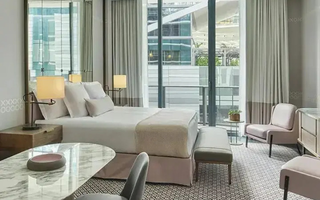 Double SLS Lux Studio