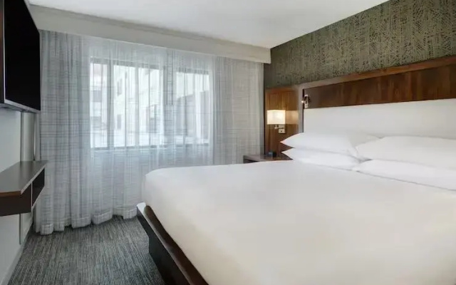 2 Room Suite
