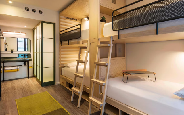 Guest Bunk Quadruple room