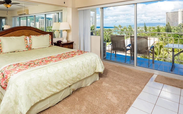 2 Bedrooms Deluxe Suite with ocean view