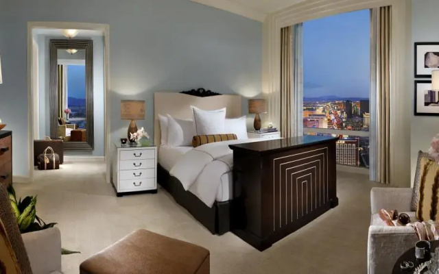 3 Bedrooms Penthouse Suite