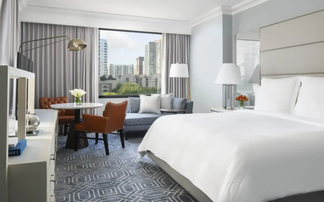 Accessible room City View