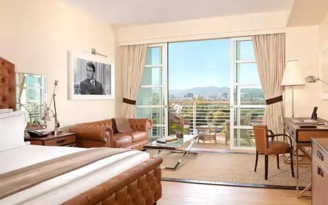 Premium room with Beverly Hills view