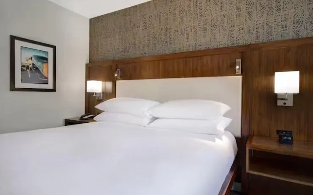 2 Room Conference Double Suite