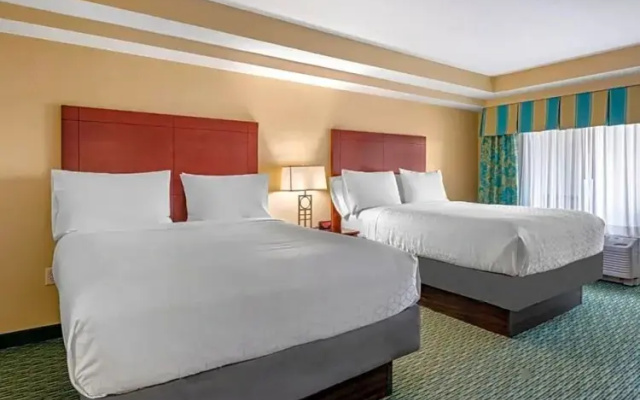 Quadruple Suite
