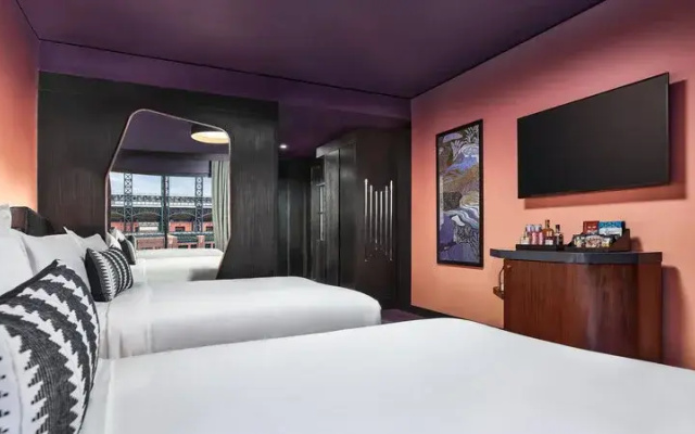 Mile High Quadruple room