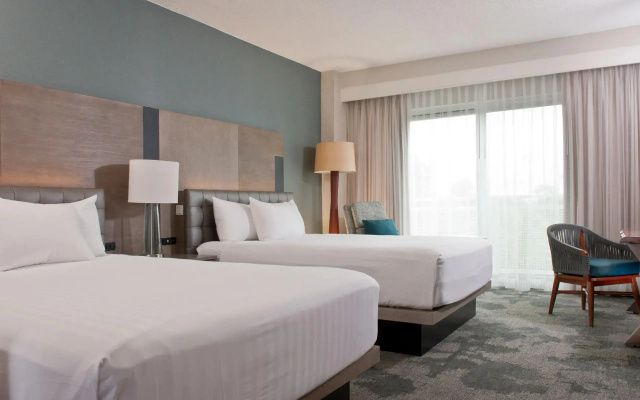 Petite Quadruple Suite