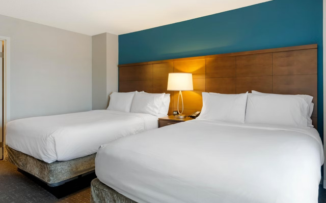 2 Bedrooms Suite