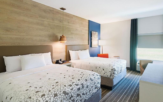 Traditional Twin room