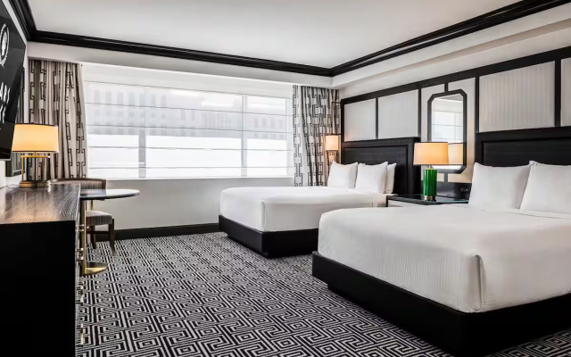 Colosseum Deluxe Twin room
