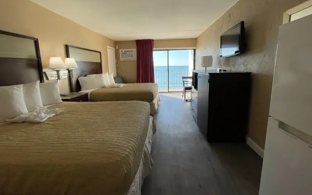Quadruple room Oceanfront
