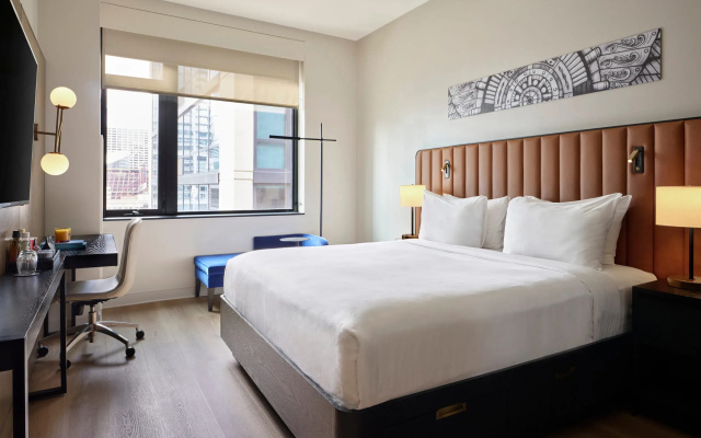 Double room with city view