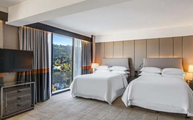 Quadruple Suite