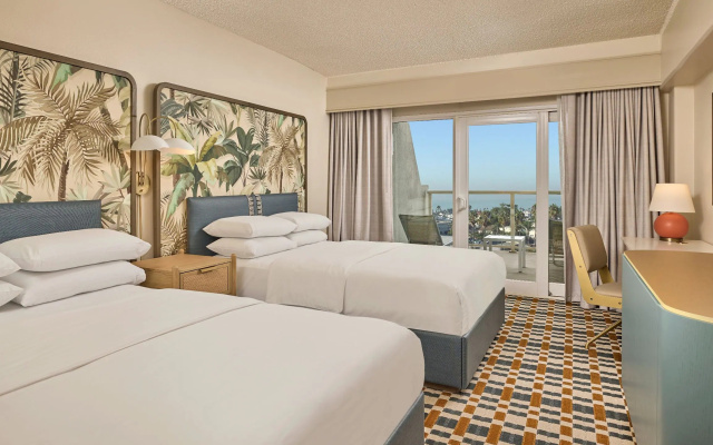 Accessible Twin room with balcony and with ocean view