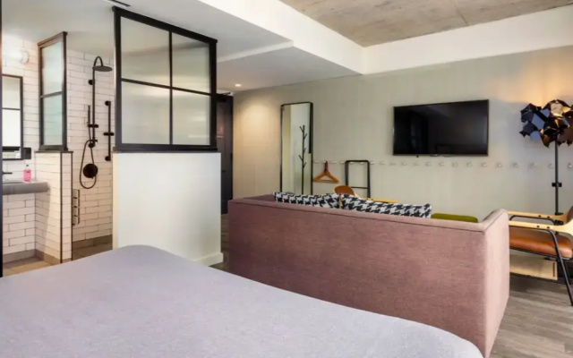 Double Junior Suite with city view