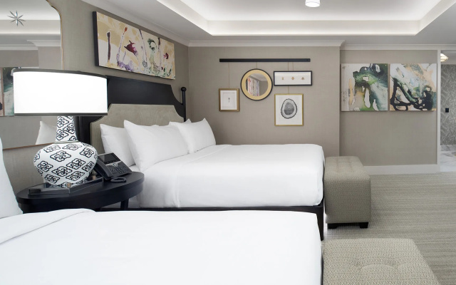 The Grand Lodge Twin Junior Suite