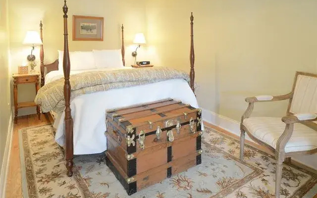 The Springwater Suite
