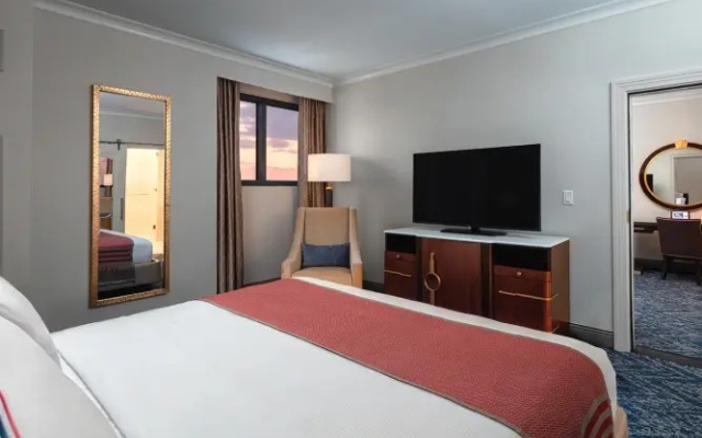 2 Bedrooms Double Suite
