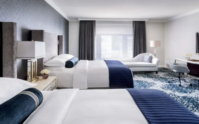 Deluxe Low Floor Twin room