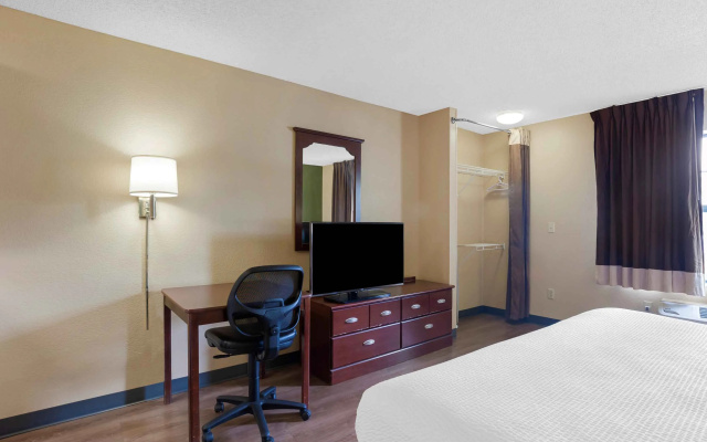 Deluxe Quadruple Suite