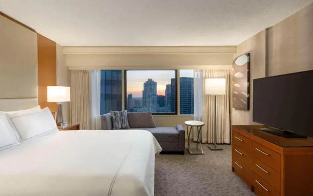 Lifestyle Corner Double Suite