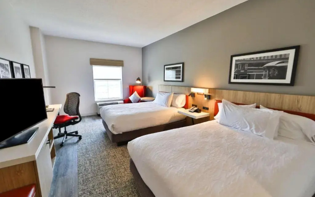 Mobility/Hearing Accessible with Bathtub Twin room
