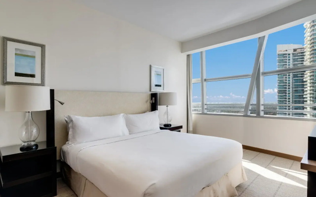 1 Bedroom Double Suite City View