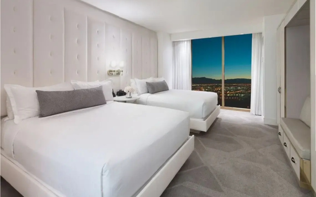 W Premier Twin Suite