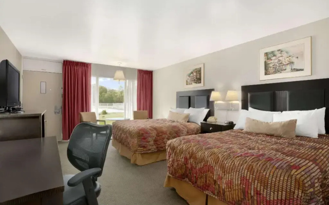 Mobility Accessible Twin room