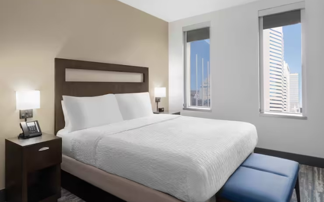 Studio Suite with city view