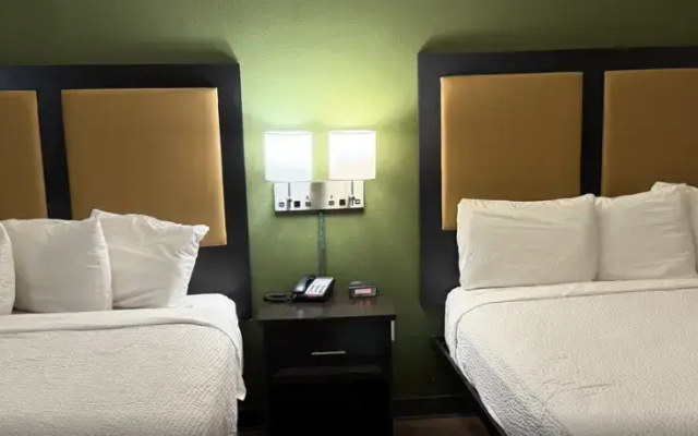 1 Bedroom Double Suite