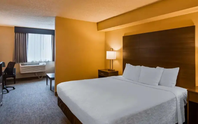 Accessible Double Suite