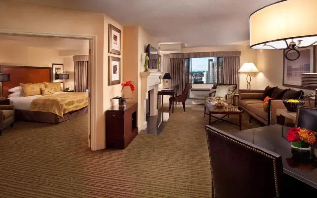 Skyline Suite