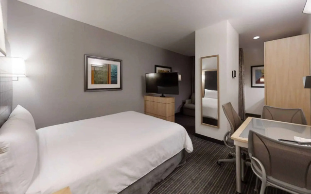 Superior Quadruple room