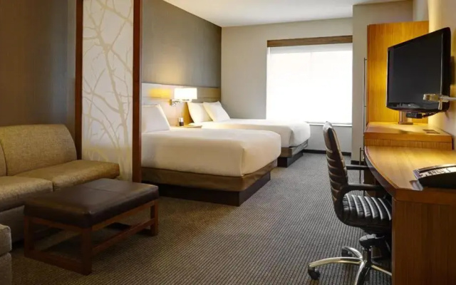 High Floor Twin room