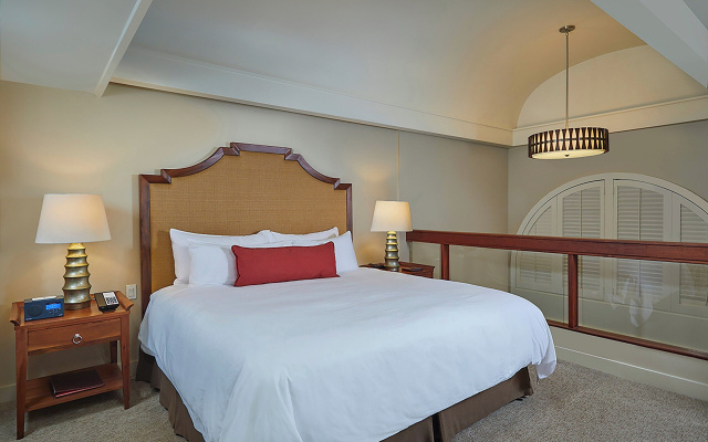 Historic Wing Double Suite with garden view