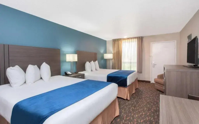 Quadruple room