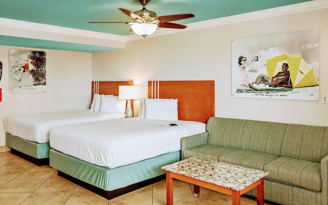 Superior Quadruple Suite Gulf View