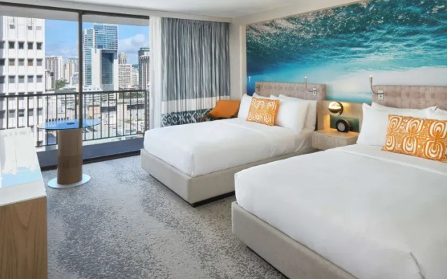 Twin room with ocean view